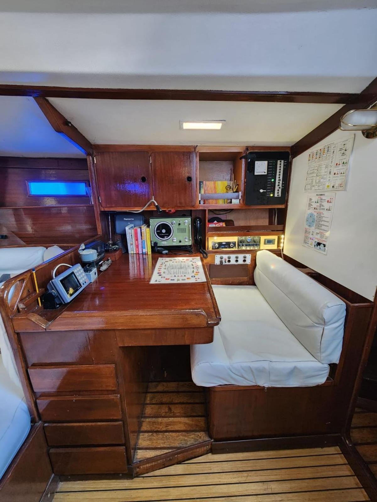 Sailboat Home Barselona Dış mekan fotoğraf