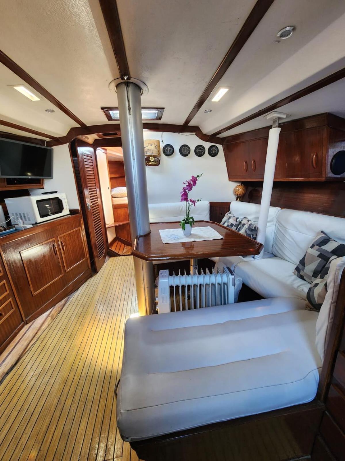 Sailboat Home Barselona Dış mekan fotoğraf