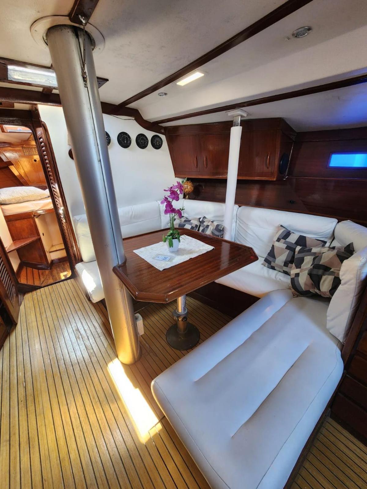 Sailboat Home Barselona Dış mekan fotoğraf